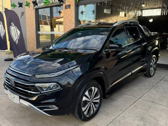 FIAT TORO 1.3 TURBO 270 FLEX VOLCANO AT6 FIAT TORO 1.3 TURBO 270 FLEX VOLCANO AT6